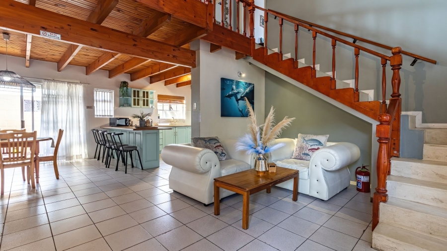 7 Bedroom Property for Sale in Kleinmond Western Cape